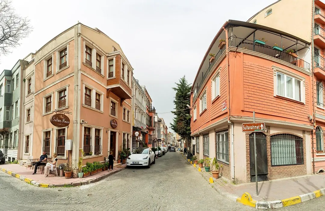 Sultan House-1